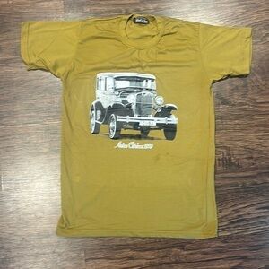 Blu Caribe Olive Cuba Graphic Short Sleeved Tee Shirt. Size Medium